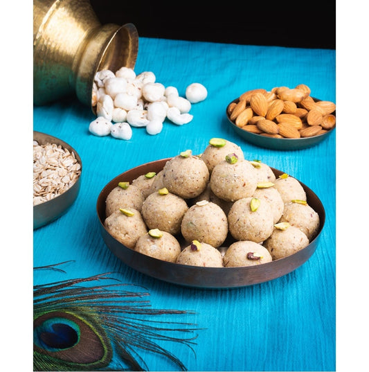Oats Mamro Makhana Ladoo – Premium Healthy Delight